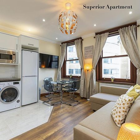 Stylish Apartment Kensington Londra Esterno foto