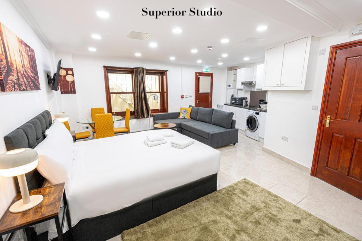 Stylish Apartment Kensington Londra Esterno foto