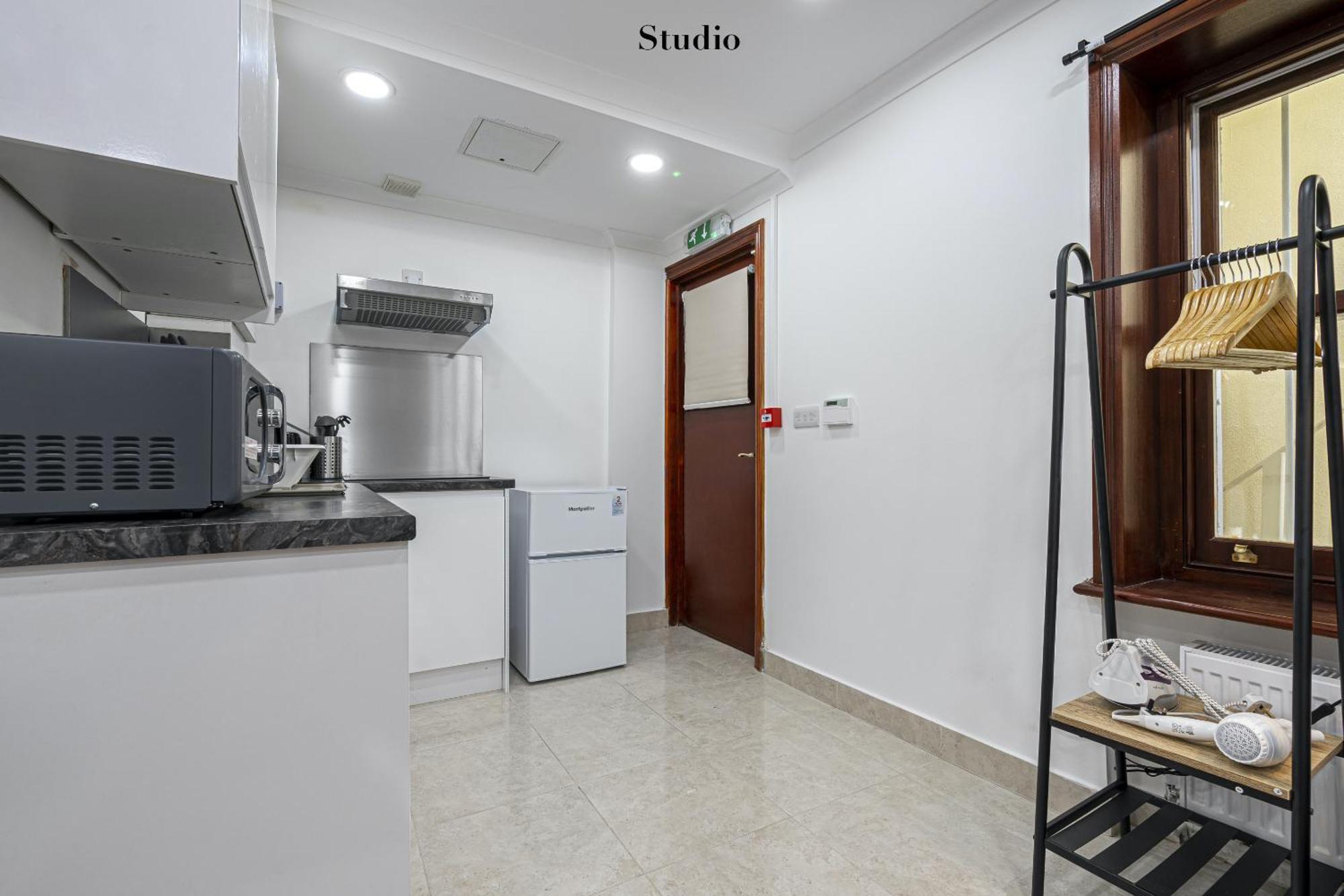 Stylish Apartment Kensington Londra Esterno foto