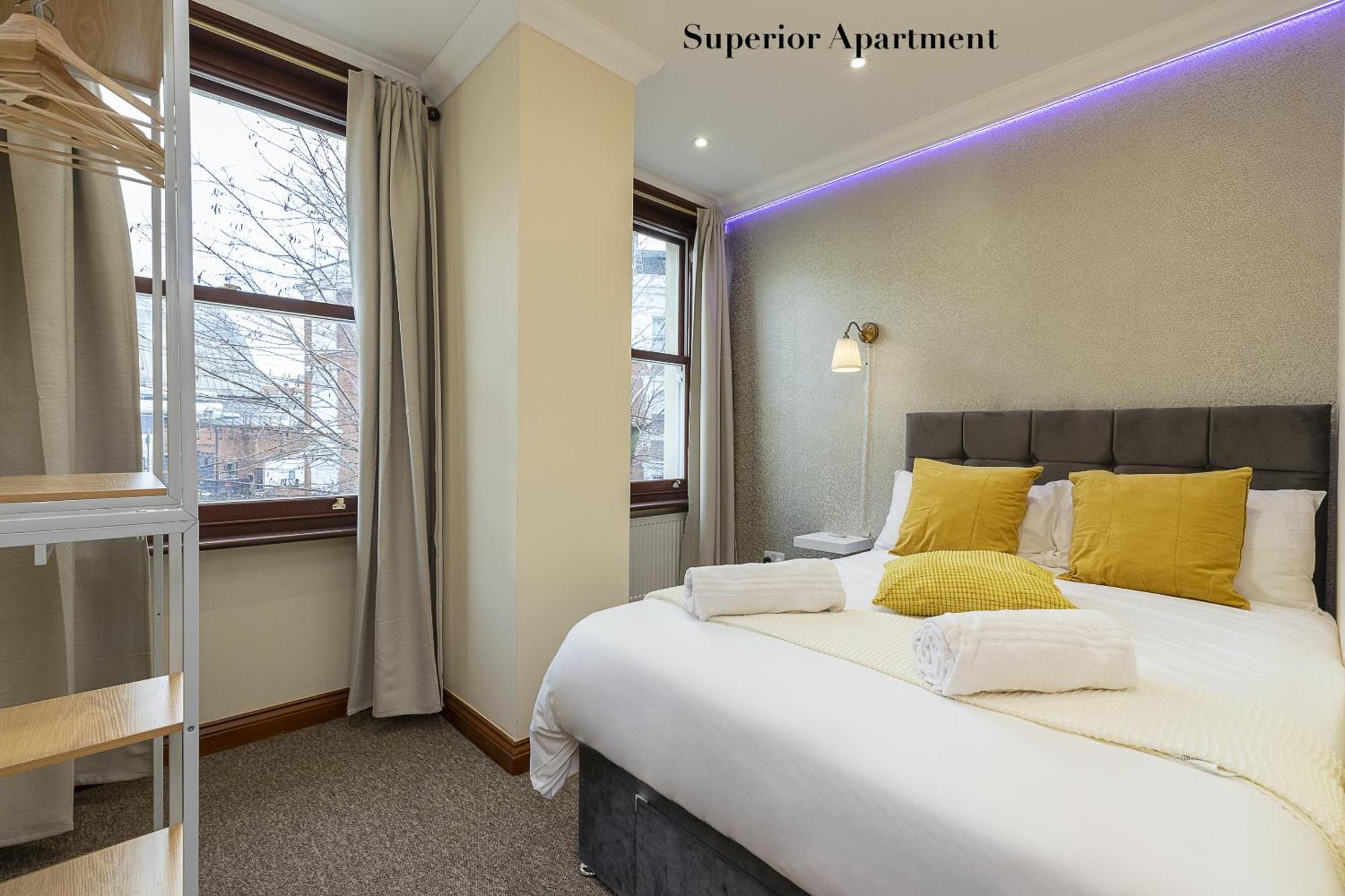 Stylish Apartment Kensington Londra Esterno foto